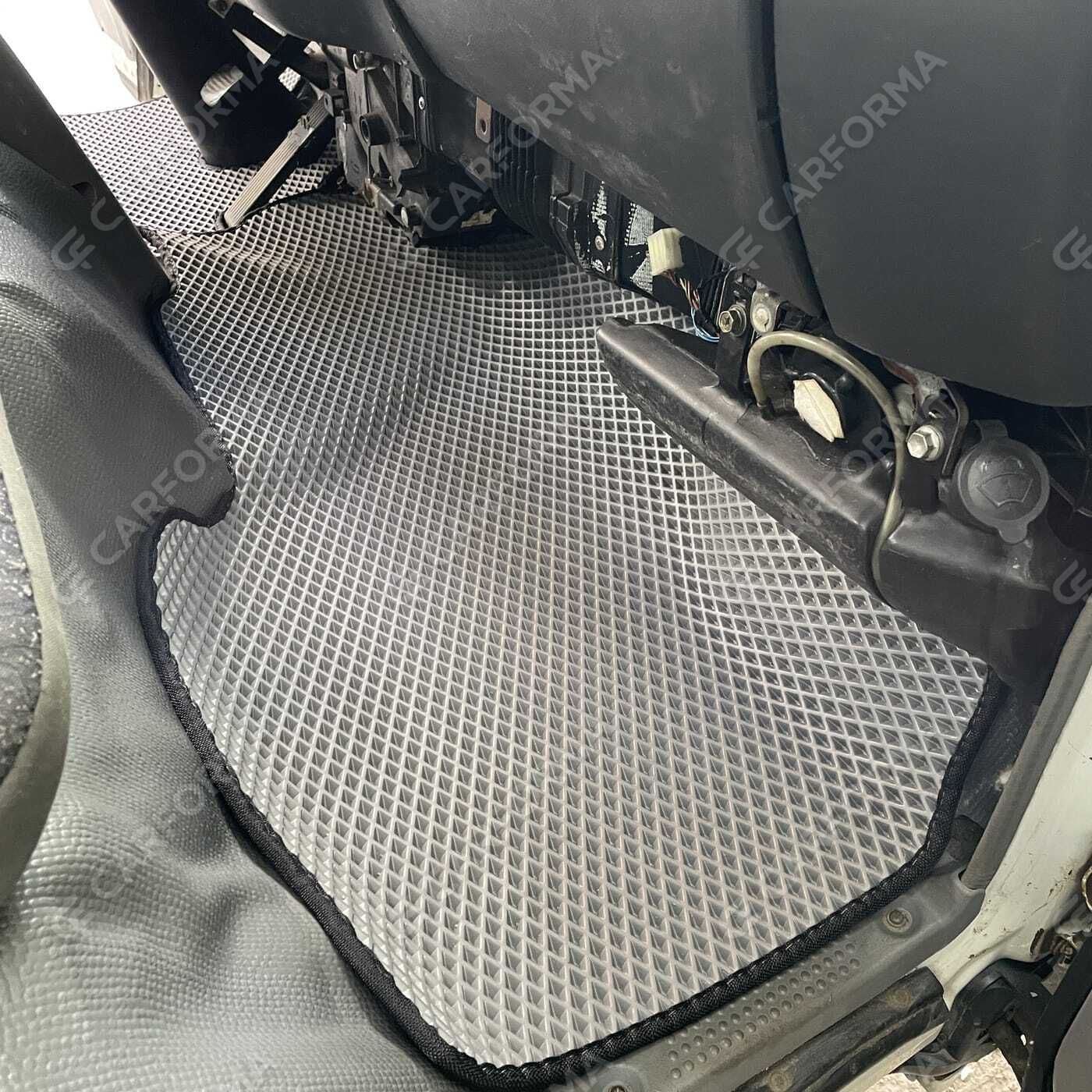 Ворсовые коврики на Isuzu ELF V широкая кабина 1993&nbsp;-&nbsp;2011 в Хабаровске