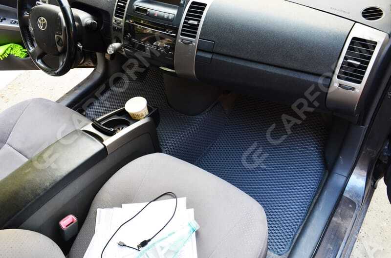 EVA коврики на Toyota Prius (20) 2004&nbsp;-&nbsp;2009 в Хабаровске