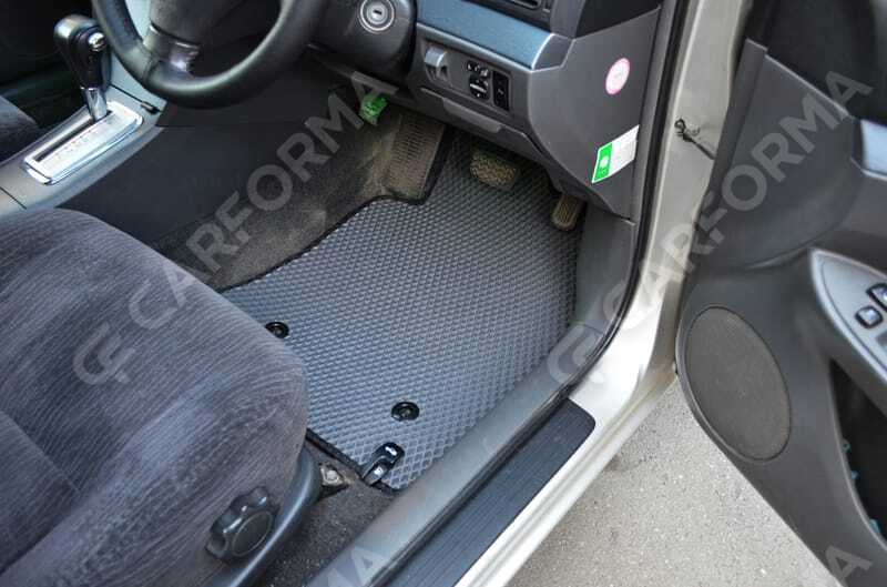 Коврики на Toyota Premio I 2001&nbsp;-&nbsp;2007 в Хабаровске