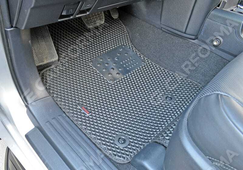 Ворсовые коврики на Toyota Land Cruiser Prado 150 2009&nbsp;-&nbsp;2023 в Хабаровске