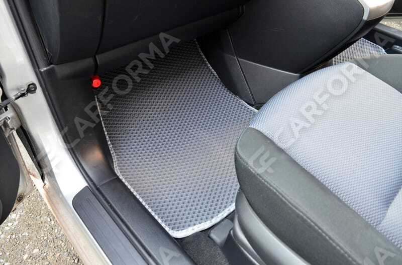 EVA коврики на Mazda Premacy II 2005&nbsp;-&nbsp;2010 в Хабаровске