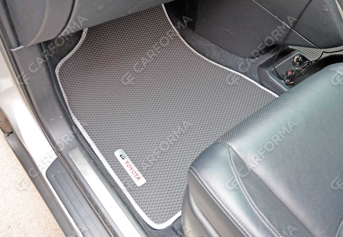 Коврики на Toyota Harrier II 2003&nbsp;-&nbsp;2013 в Хабаровске