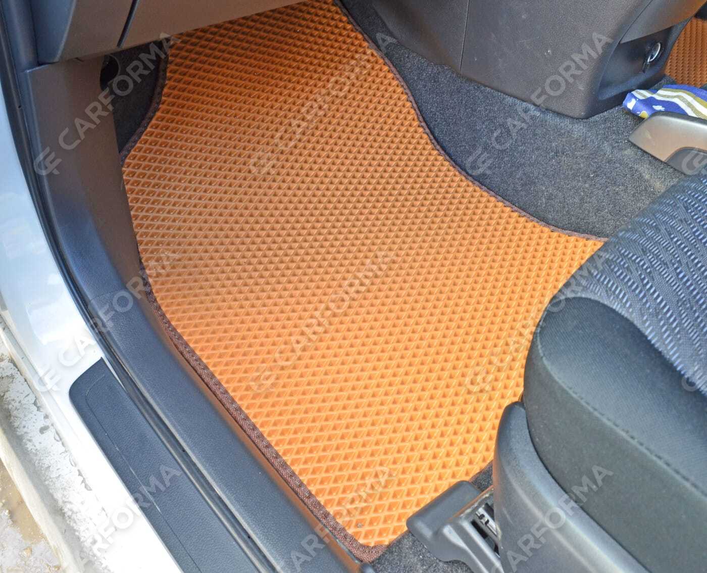 Коврики на Toyota Wish II 2009&nbsp;-&nbsp;2017 в Хабаровске