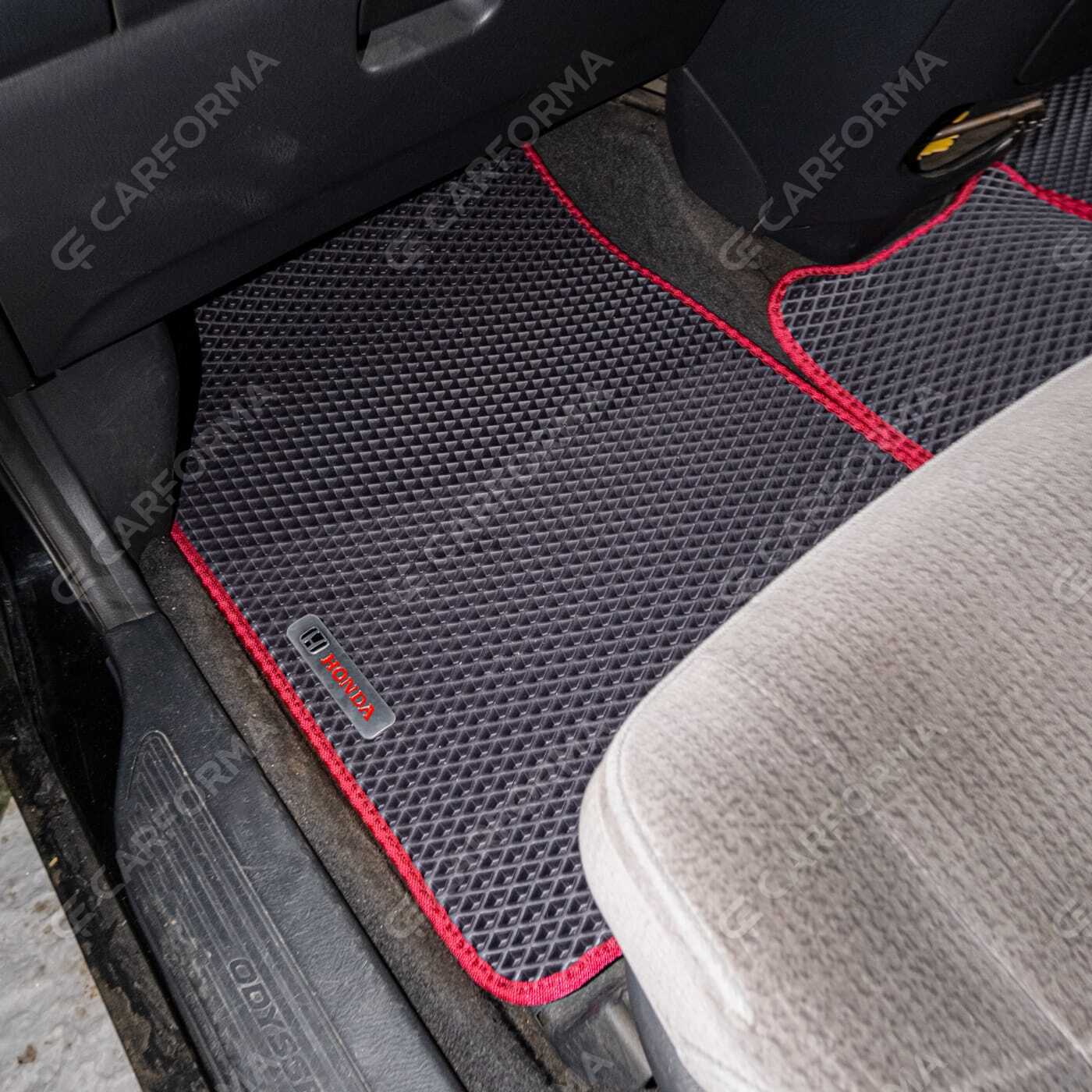 Коврики на Honda Odyssey II 1998&nbsp;-&nbsp;2004 в Хабаровске