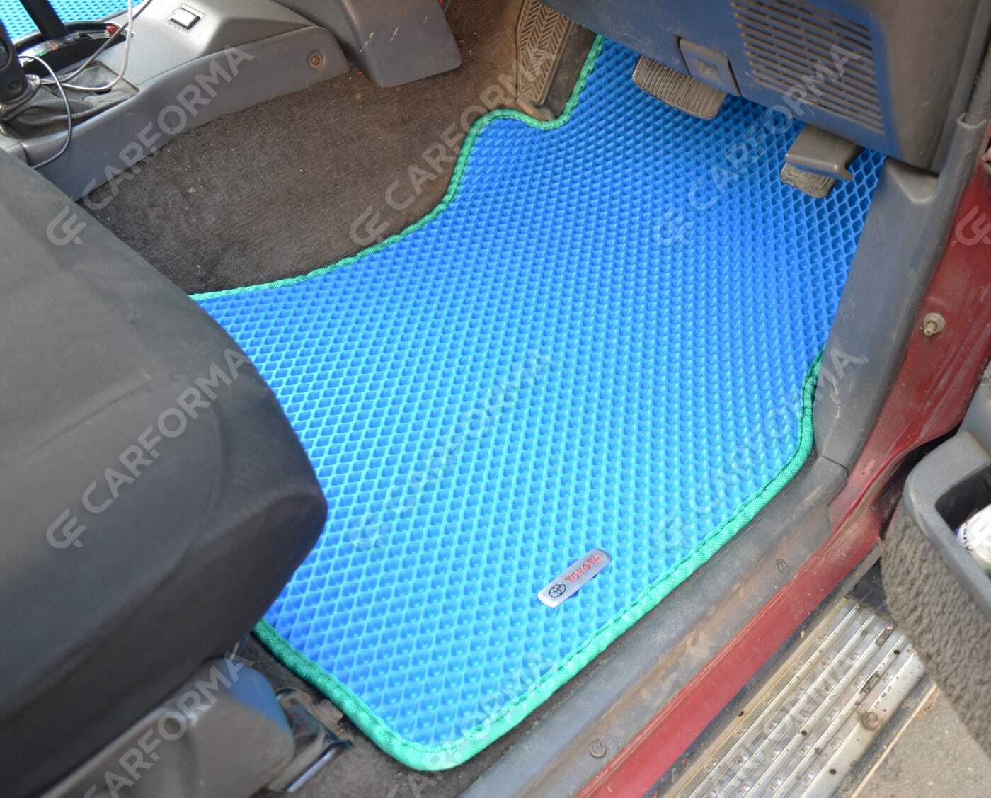 Коврики на Toyota Hilux Surf II 1989&nbsp;-&nbsp;1995 в Хабаровске