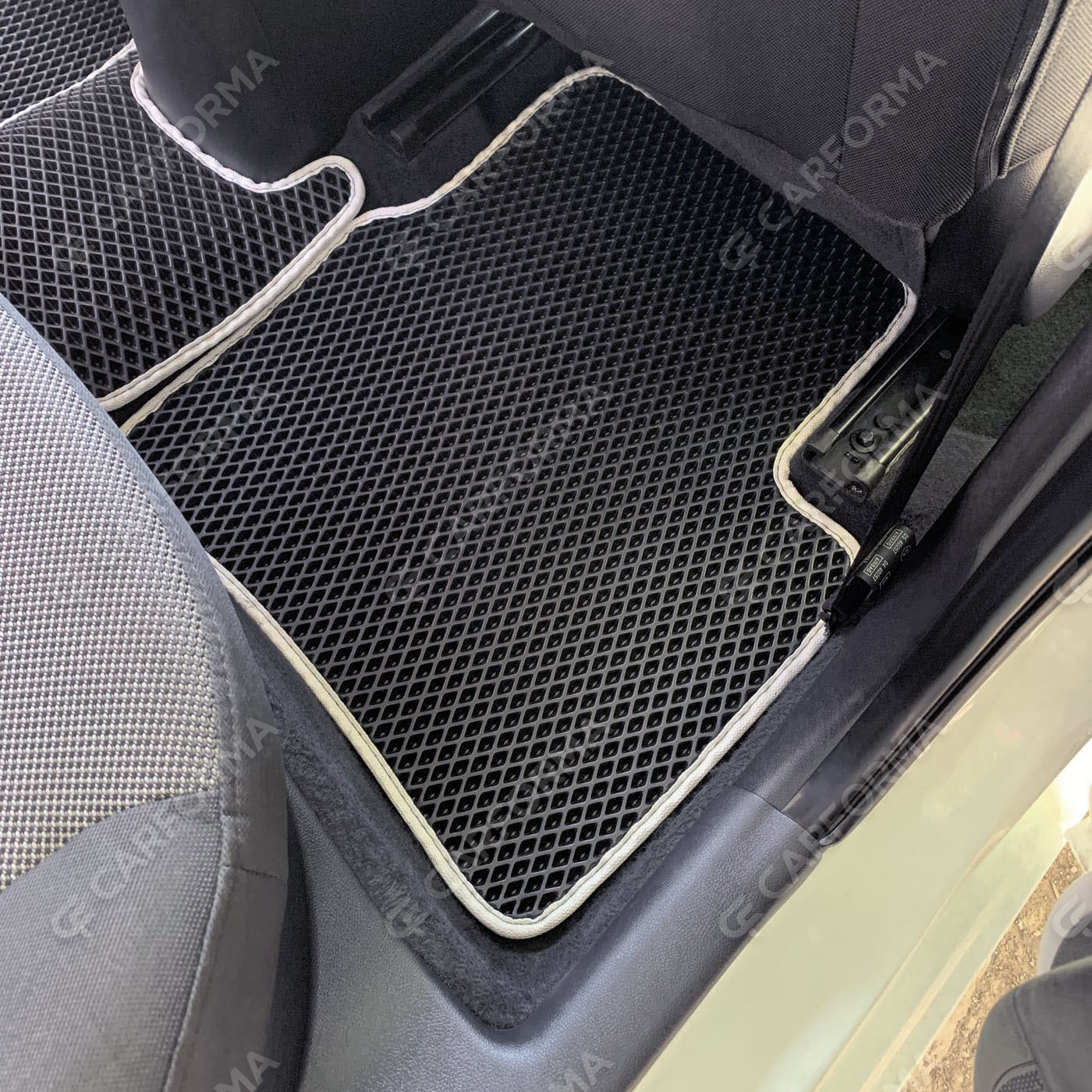 Ворсовые коврики на KIA Rio III 2011&nbsp;-&nbsp;2017 в Хабаровске