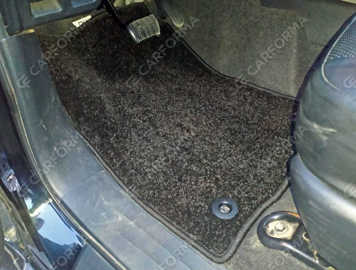 Коврики на Toyota Hilux VIII 2015&nbsp;-&nbsp;2026 в Хабаровске