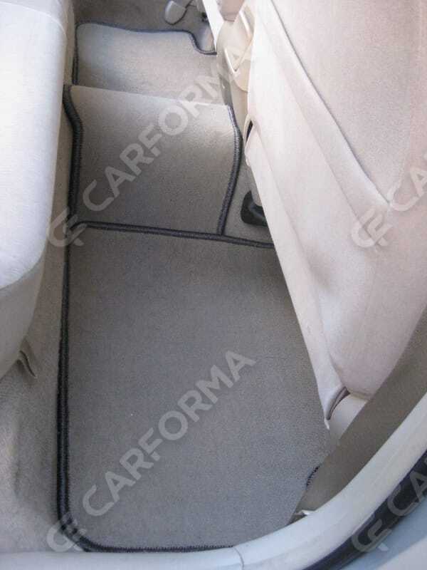 Коврики на Toyota Corolla (E12) 2000&nbsp;-&nbsp;2007 в Хабаровске