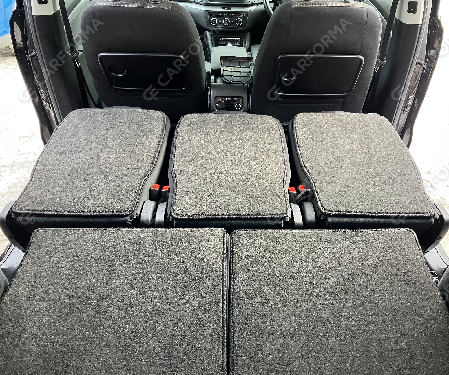 Коврики на Volkswagen Sharan II 2010&nbsp;-&nbsp;2022 в Хабаровске