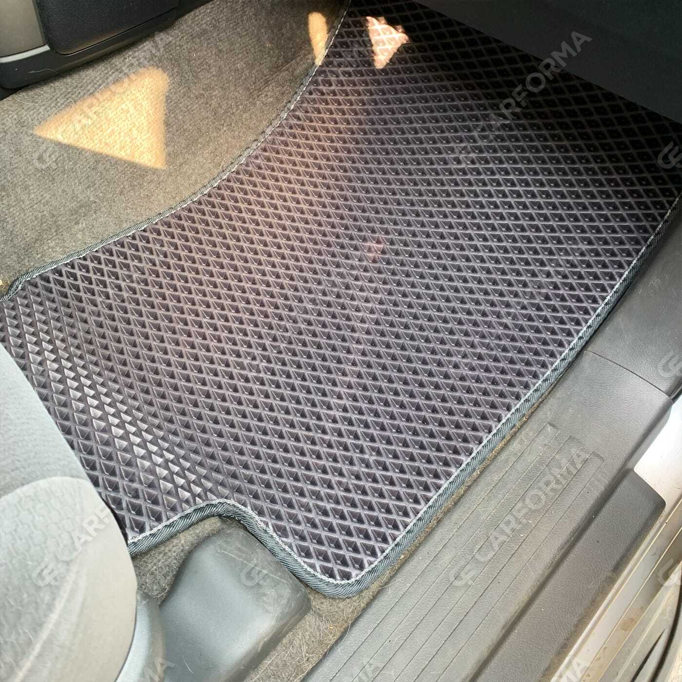 Ворсовые коврики на Toyota Land Cruiser Prado 150 2009&nbsp;-&nbsp;2023 в Хабаровске