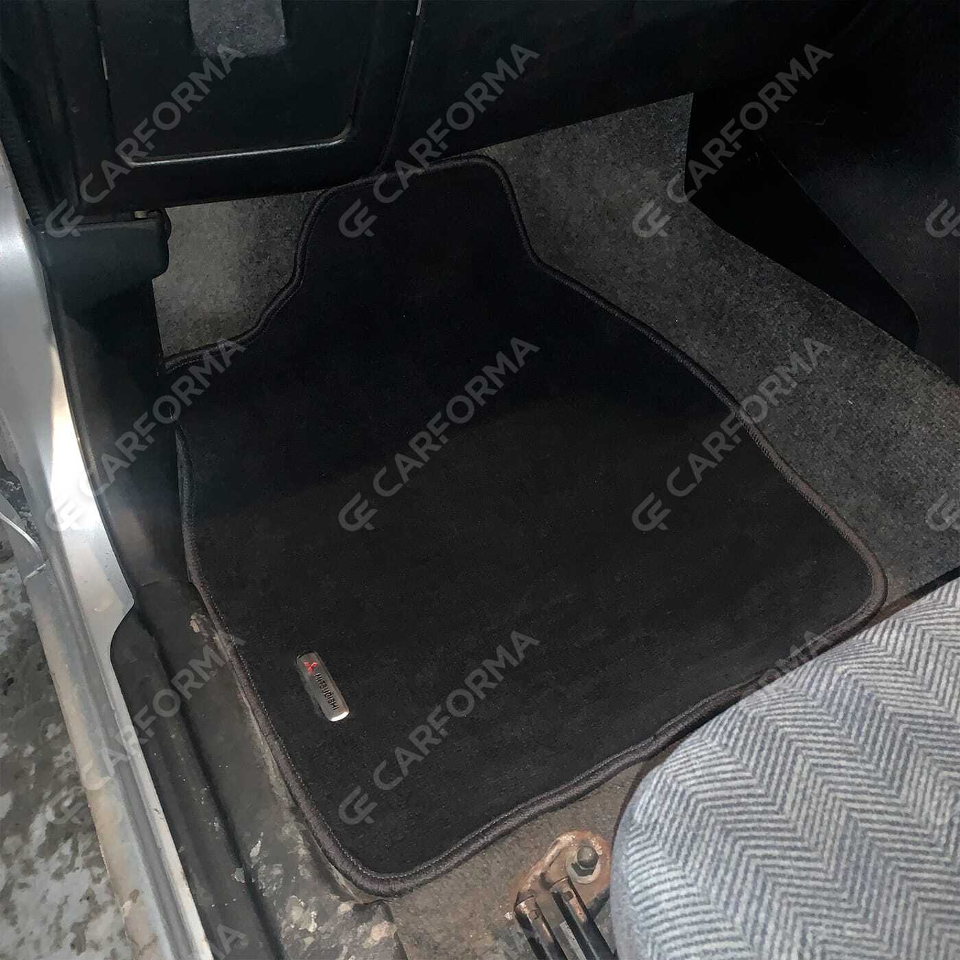 Коврики на Mitsubishi Pajero iO 1998&nbsp;-&nbsp;2007 в Хабаровске