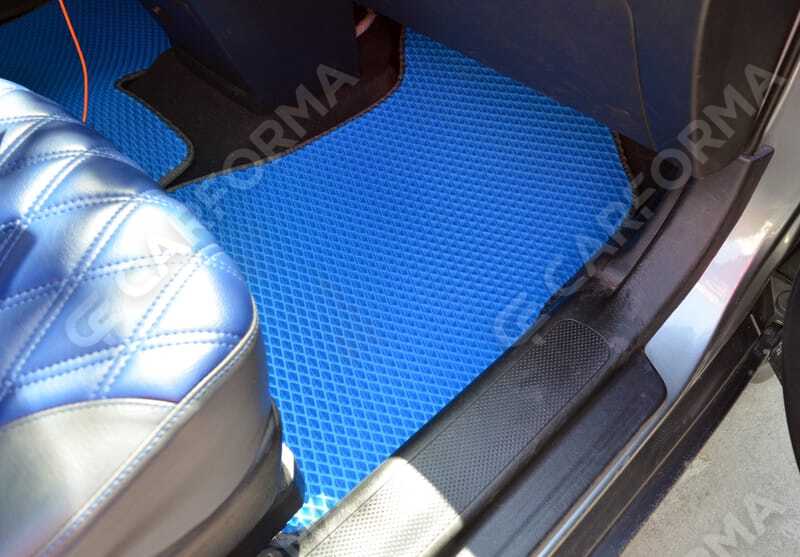 Коврики на Honda CR-V II 2001&nbsp;-&nbsp;2006 в Хабаровске