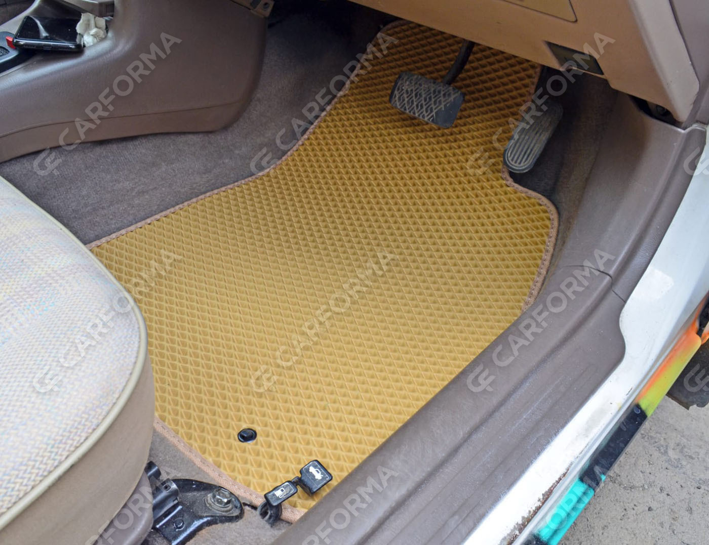 Коврики на Toyota Corolla II (L50) 1994&nbsp;-&nbsp;1999 в Хабаровске