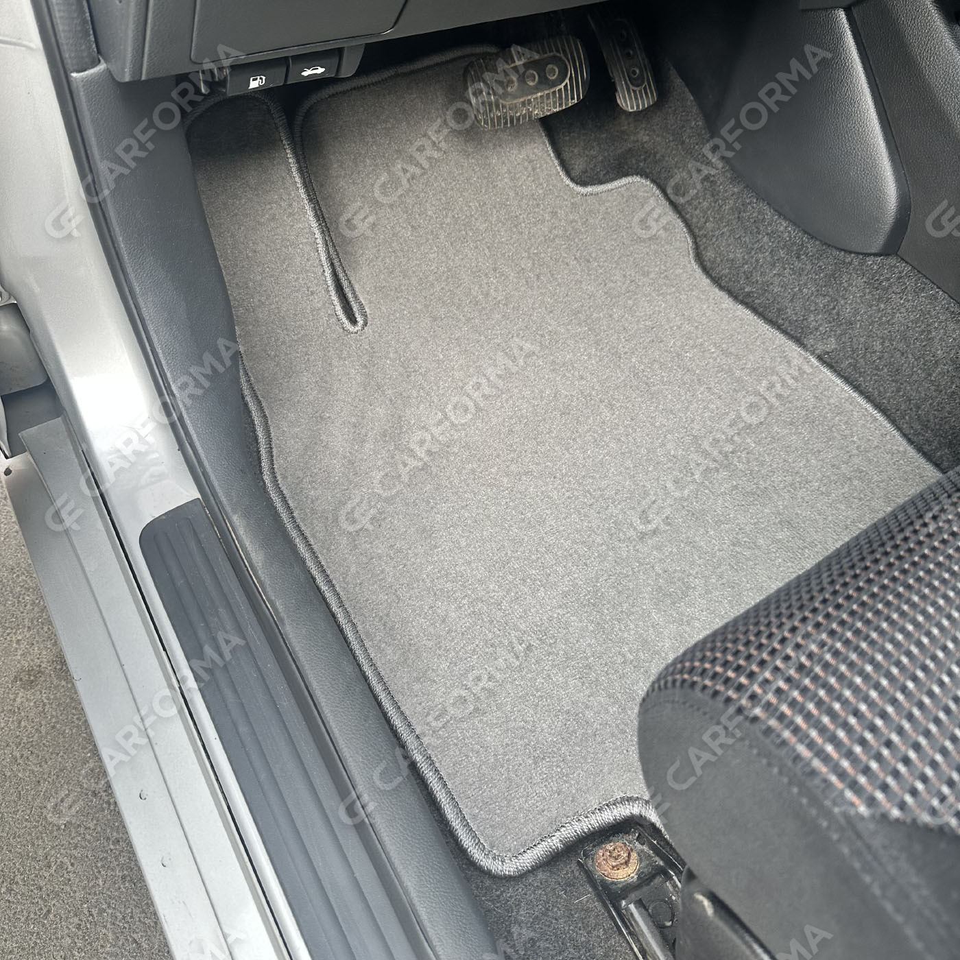 EVA коврики на Nissan Tiida (C11) 2004&nbsp;-&nbsp;2014 в Хабаровске