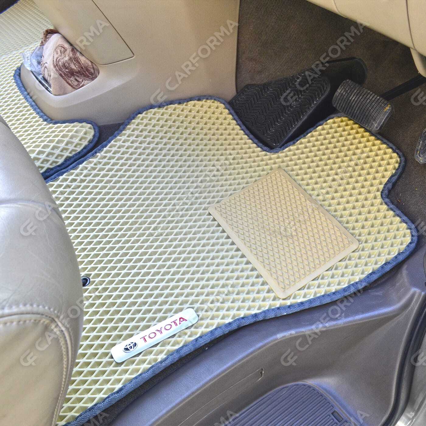 Коврики на Toyota Grand Hiace 1999&nbsp;-&nbsp;2002 в Хабаровске