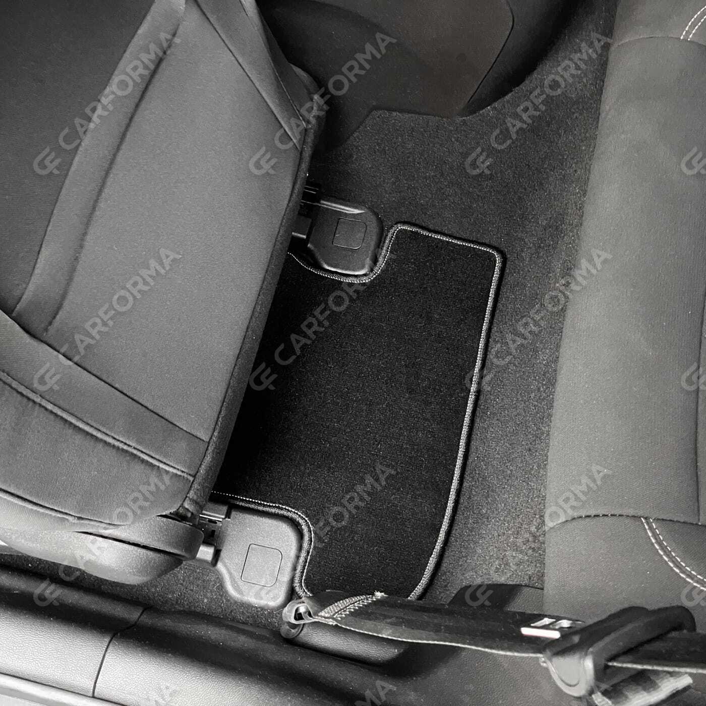 Коврики на Ford Mustang VI 2013&nbsp;-&nbsp;2023 в Хабаровске