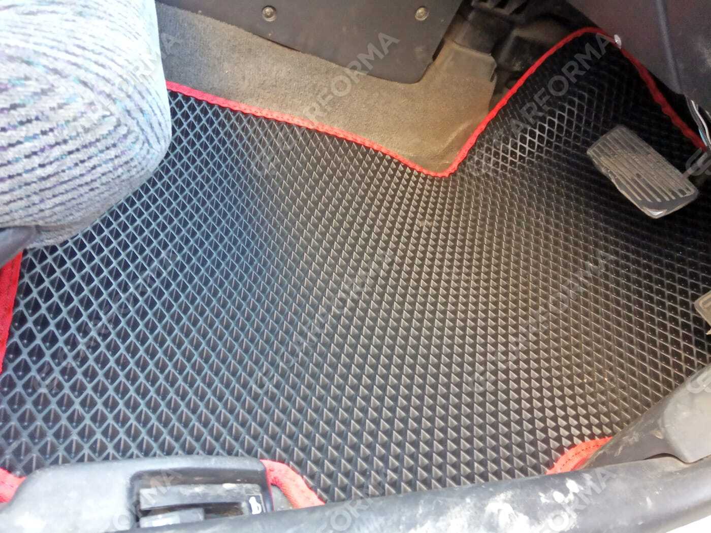 Ворсовые коврики на Honda Civic VI 3d 1995&nbsp;-&nbsp;2001 в Хабаровске