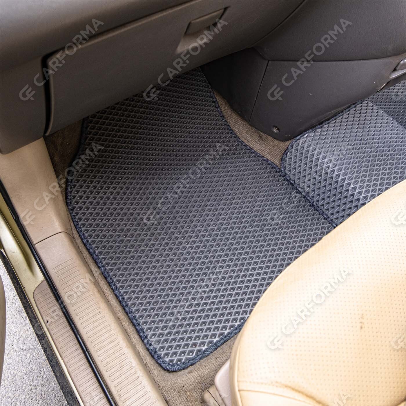 Ворсовые коврики на Toyota Ipsum I 1996&nbsp;-&nbsp;2001 в Хабаровске