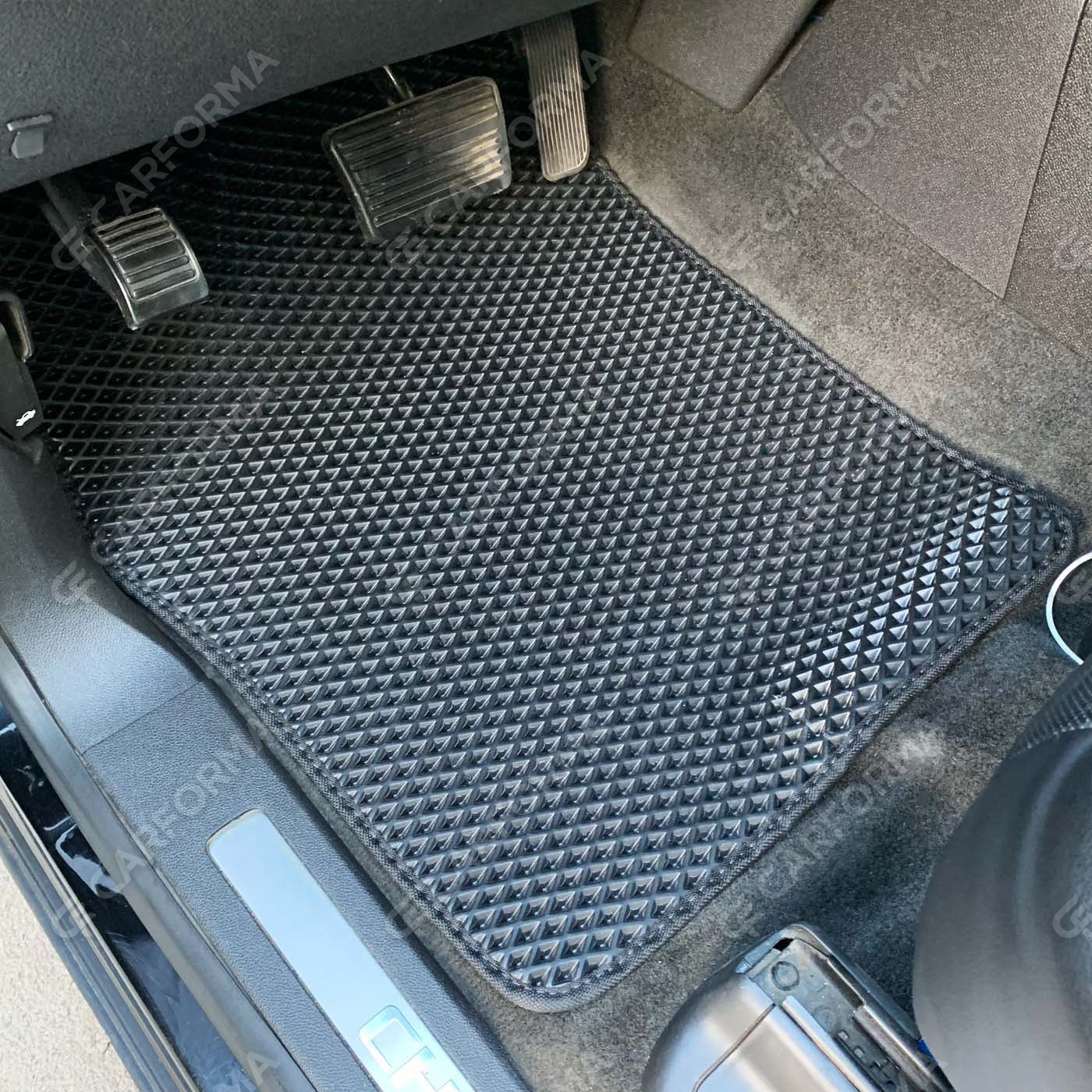 Ворсовые коврики на Cadillac Escalade III 2007&nbsp;-&nbsp;2015 в Хабаровске