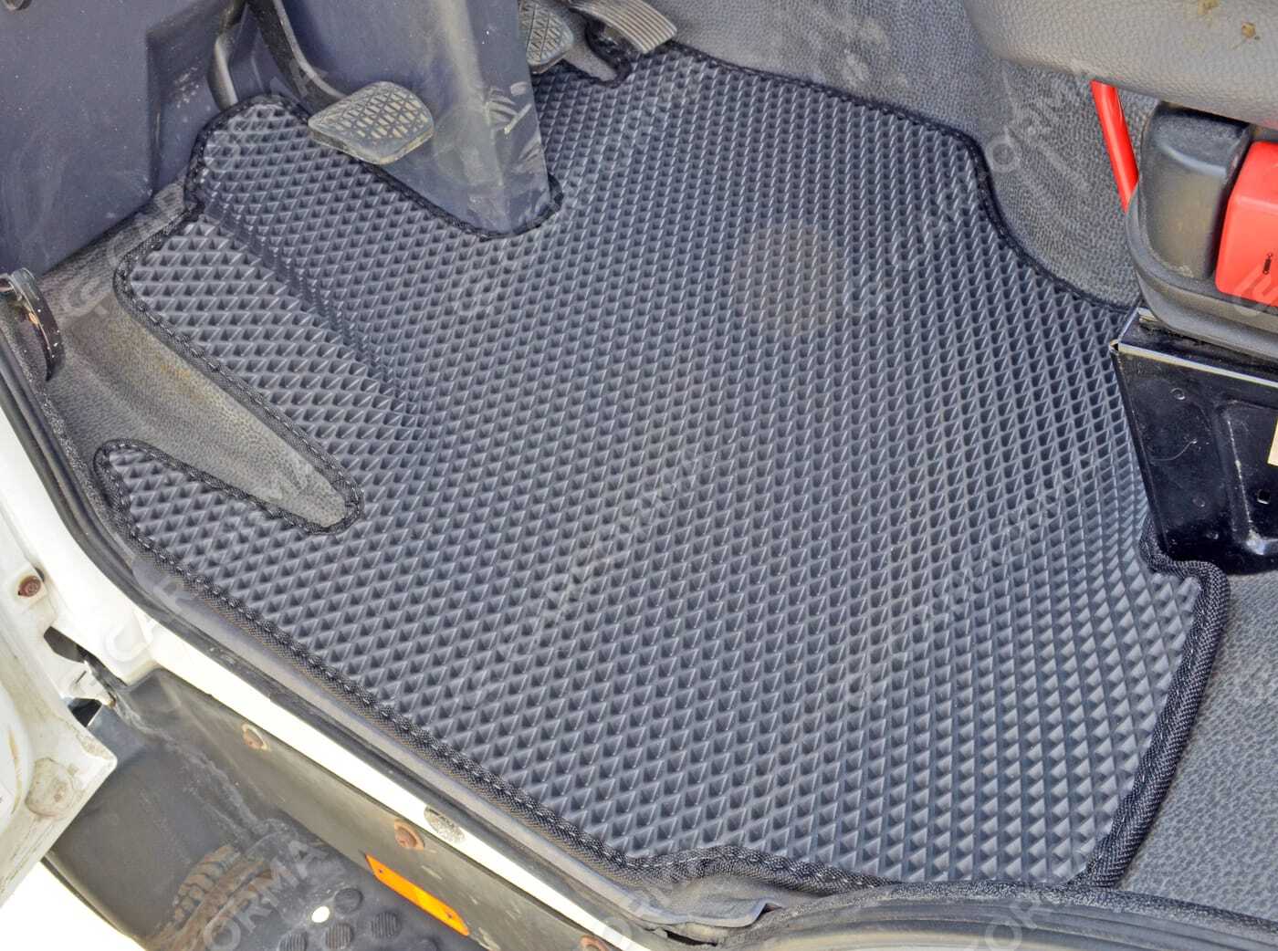 EVA коврики на Mercedes 814 1983&nbsp;-&nbsp;1998 в Хабаровске