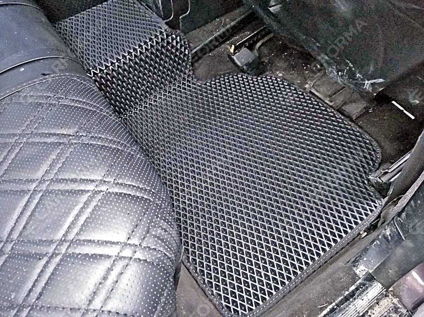 EVA коврики на Mercedes 190 (W201) 1982&nbsp;-&nbsp;1993 в Хабаровске