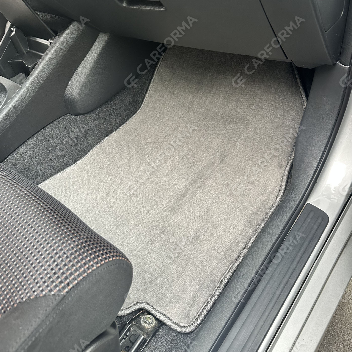 EVA коврики на Nissan Tiida (C11) 2004&nbsp;-&nbsp;2014 в Хабаровске