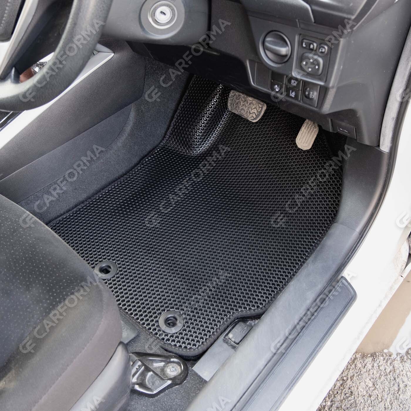 Ворсовые коврики на Toyota Corolla Fielder (E16) 2й рестайлинг 2017&nbsp;-&nbsp;2026 в Хабаровске