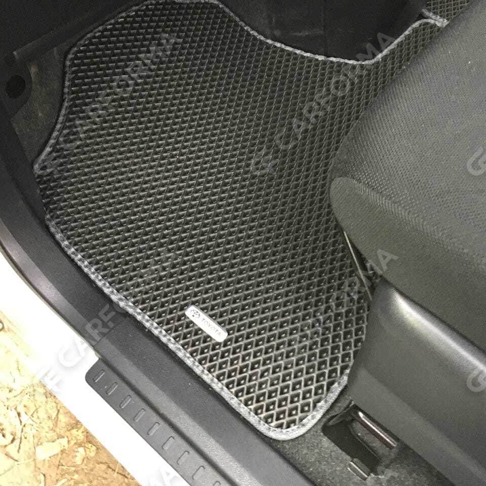 Коврики на Toyota Tank 2016&nbsp;-&nbsp;2020 в Хабаровске