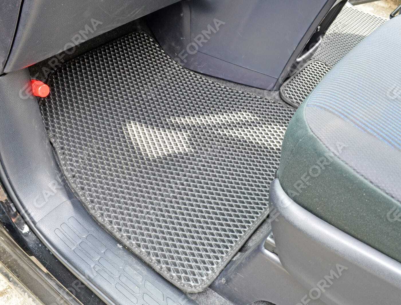 Ворсовые коврики на Toyota Esquire (R80) 2014&nbsp;-&nbsp;2021 в Хабаровске