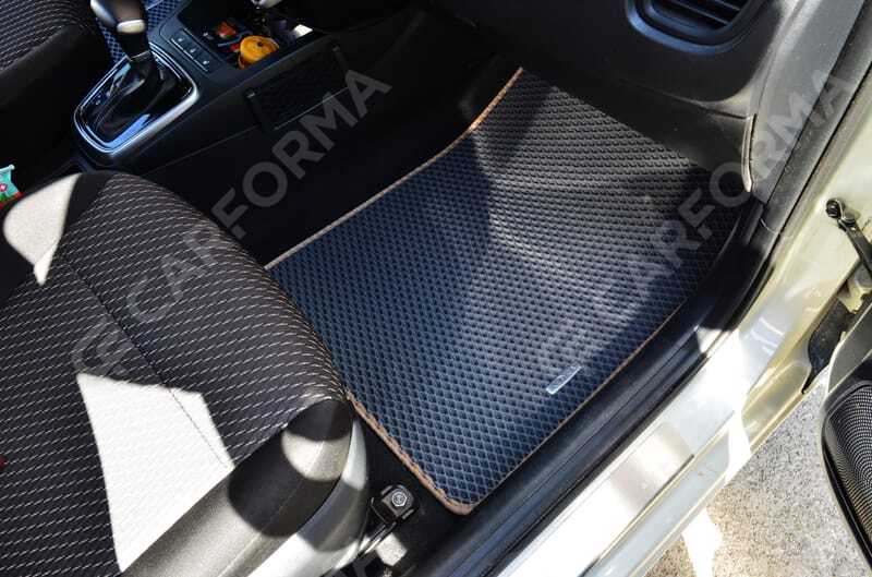 Ворсовые коврики на Solaris KRX 2024&nbsp;-&nbsp;2026 в Хабаровске