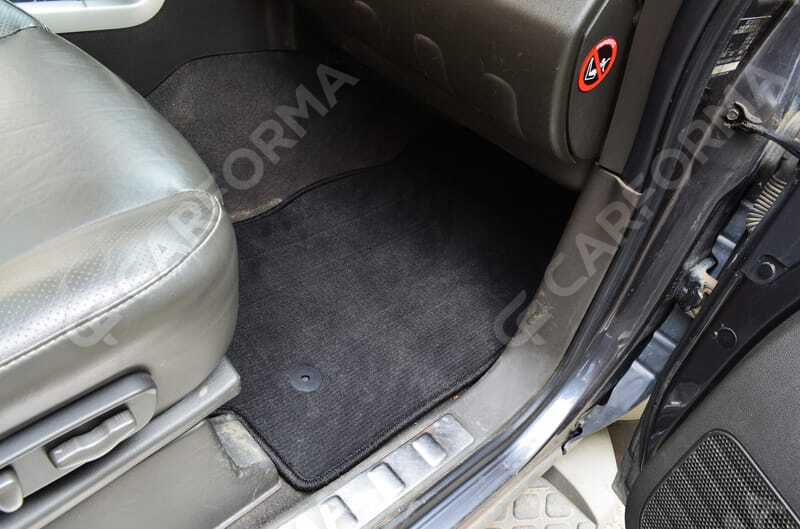 Коврики на Nissan Navara III 2004&nbsp;-&nbsp;2015 в Хабаровске