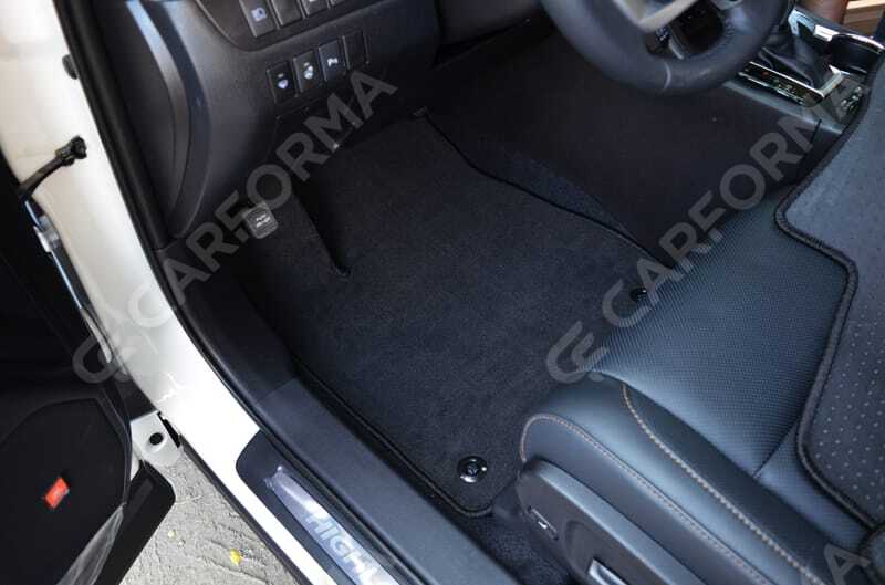 Коврики на Toyota Highlander III 2013&nbsp;-&nbsp;2020 в Хабаровске