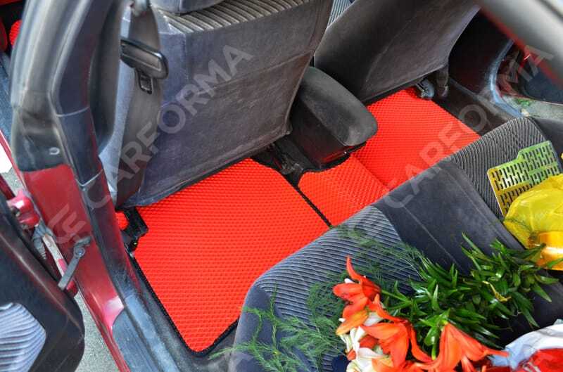 Коврики на Toyota Sprinter Marino 1992&nbsp;-&nbsp;1997 в Хабаровске