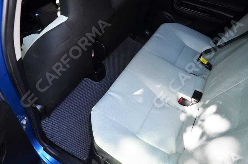 Коврики на Toyota Prius C 2011&nbsp;-&nbsp;2021 в Хабаровске