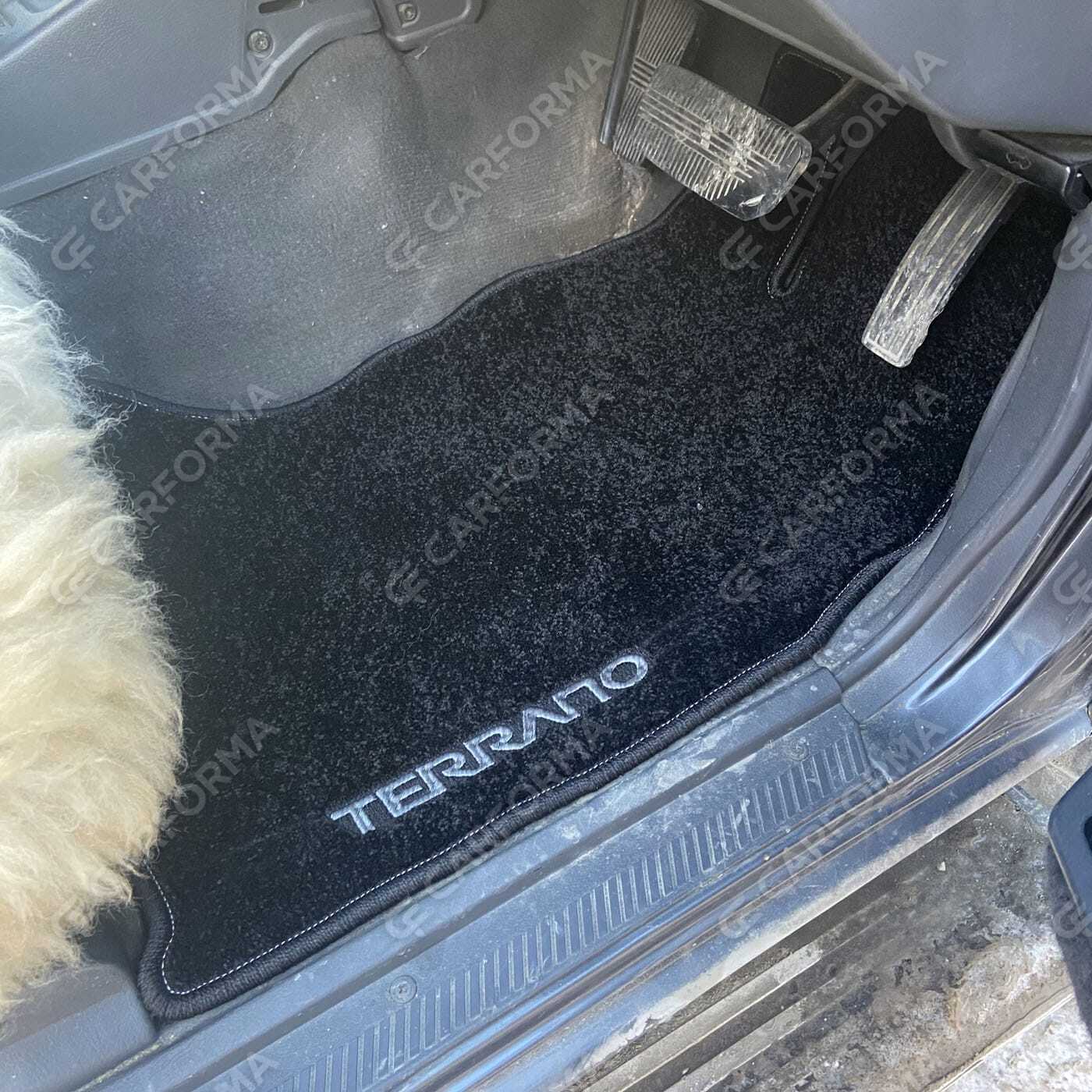 Коврики на Nissan Terrano I (WD21) 1985&nbsp;-&nbsp;1995 в Хабаровске