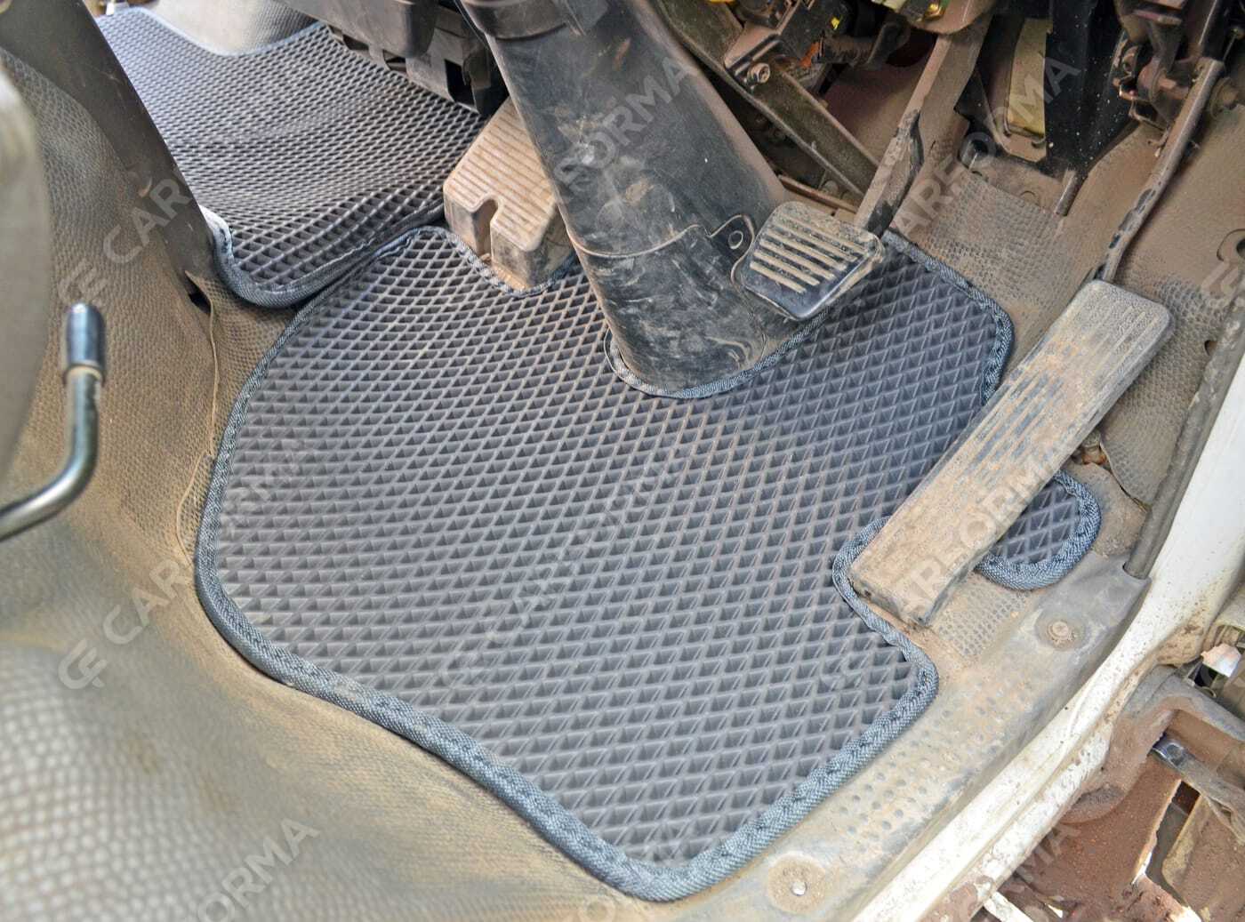 Ворсовые коврики на Isuzu ELF V широкая кабина 1993&nbsp;-&nbsp;2011 в Хабаровске