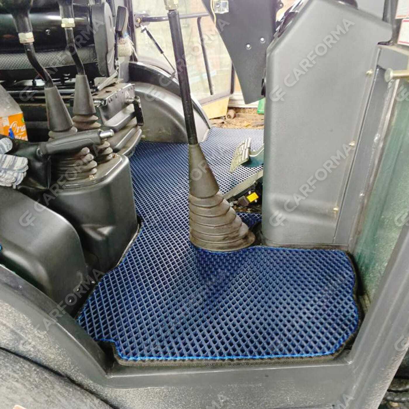 Коврики на Спецтехника Экскаватор-погрузчик LiuGong 777A  в Хабаровске