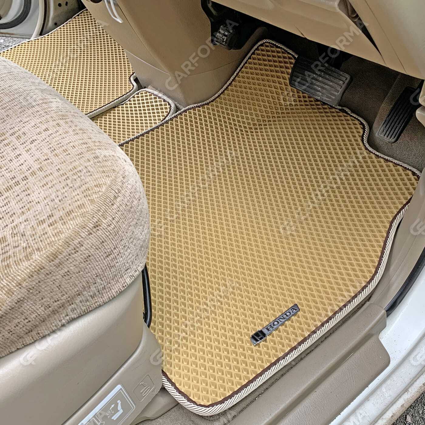 Коврики на Honda StepWGN II 2001&nbsp;-&nbsp;2005 в Хабаровске