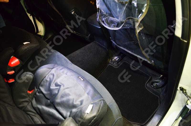 Ворсовые коврики на Nissan Leaf (ZE1) 2017&nbsp;-&nbsp;2025 в Хабаровске