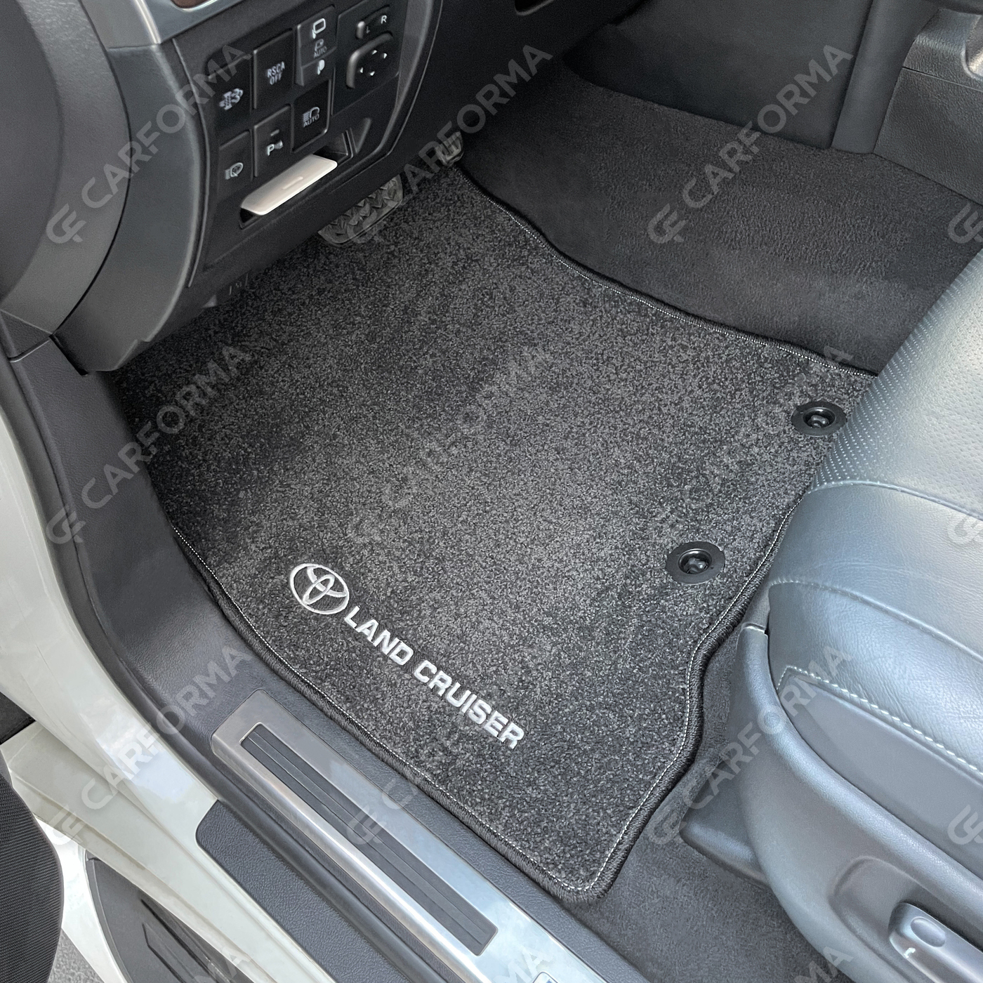 Коврики на Toyota Land Cruiser 200 2007&nbsp;-&nbsp;2021 в Хабаровске