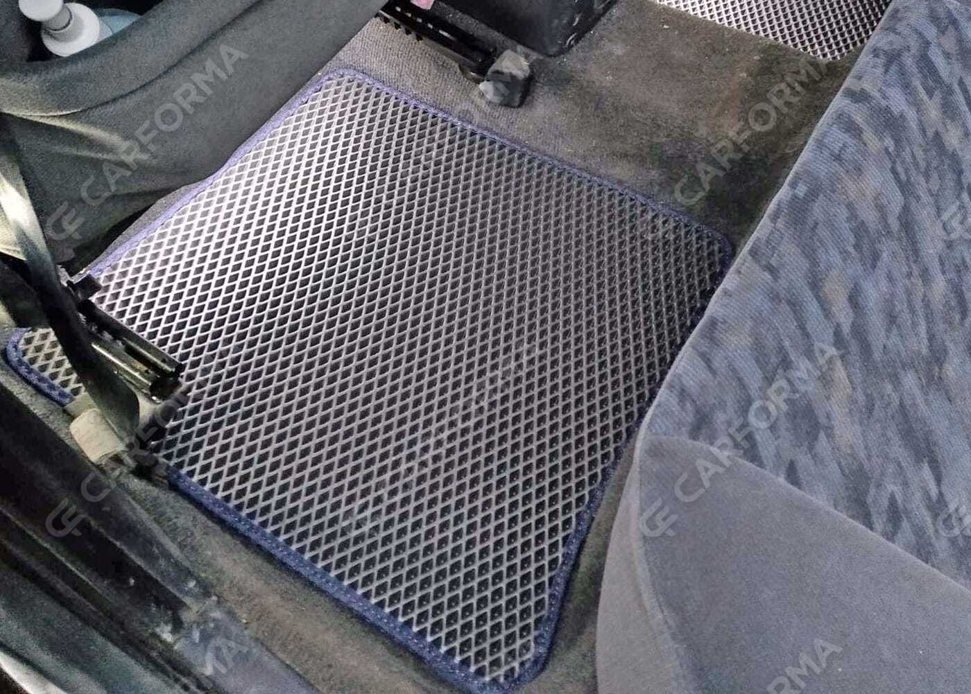 Коврики на Toyota Carina (T19) 1992&nbsp;-&nbsp;1996 в Хабаровске