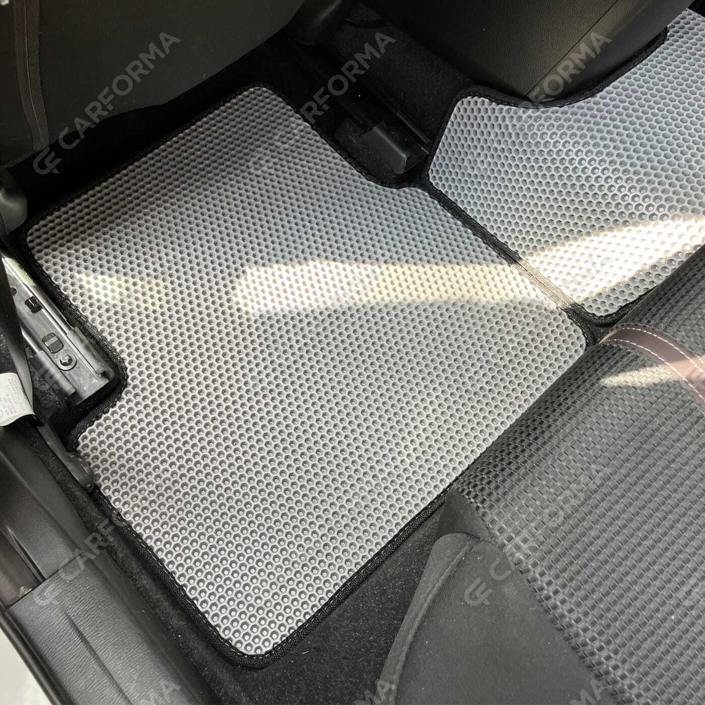 Коврики на Mazda Axela III 2013&nbsp;-&nbsp;2019 в Хабаровске