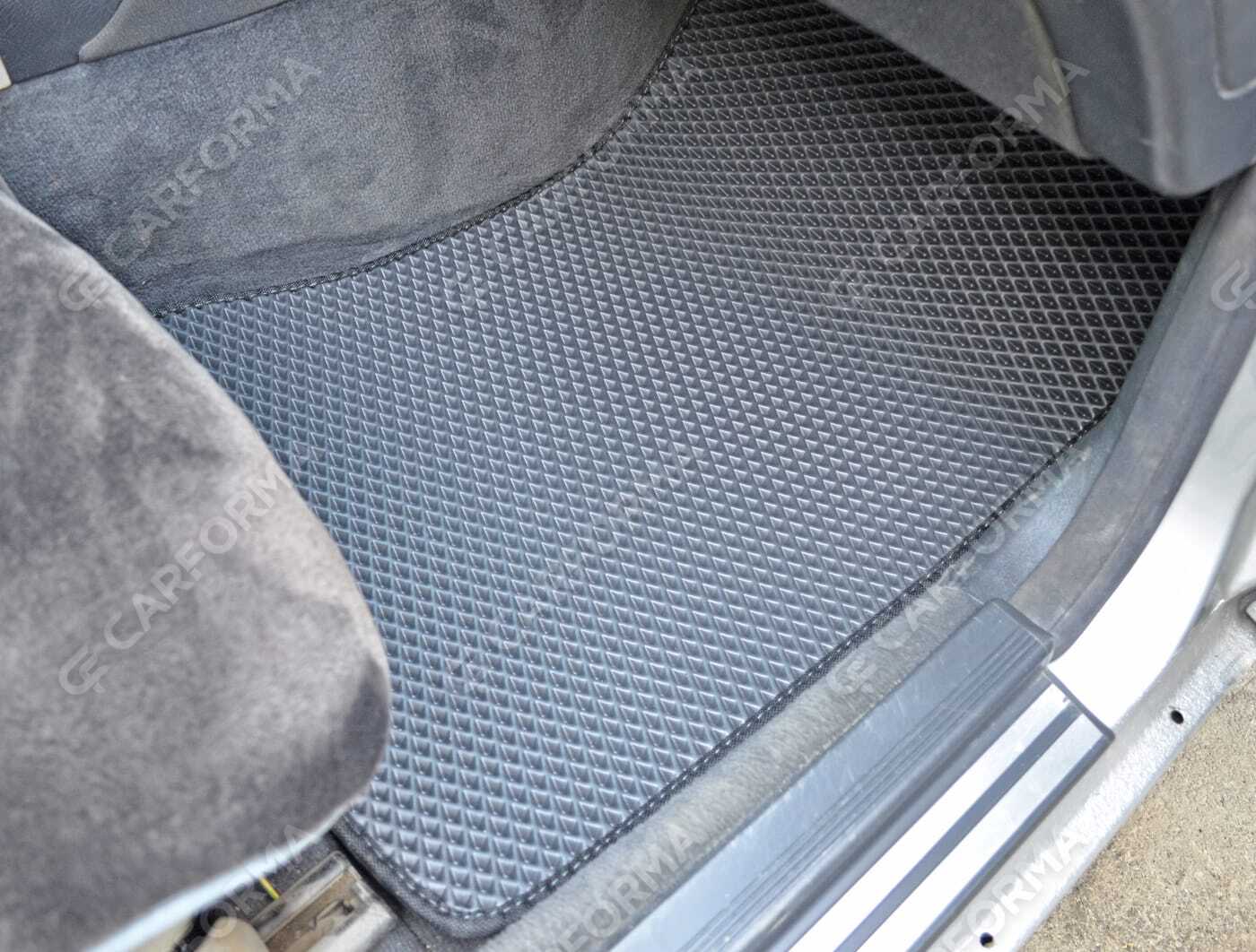 Ворсовые коврики на Mercedes E (W210) 1995&nbsp;-&nbsp;2002 в Хабаровске