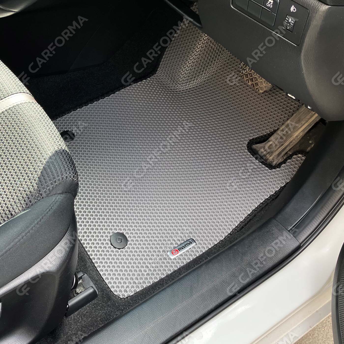 Коврики на Mazda Axela III 2013&nbsp;-&nbsp;2019 в Хабаровске