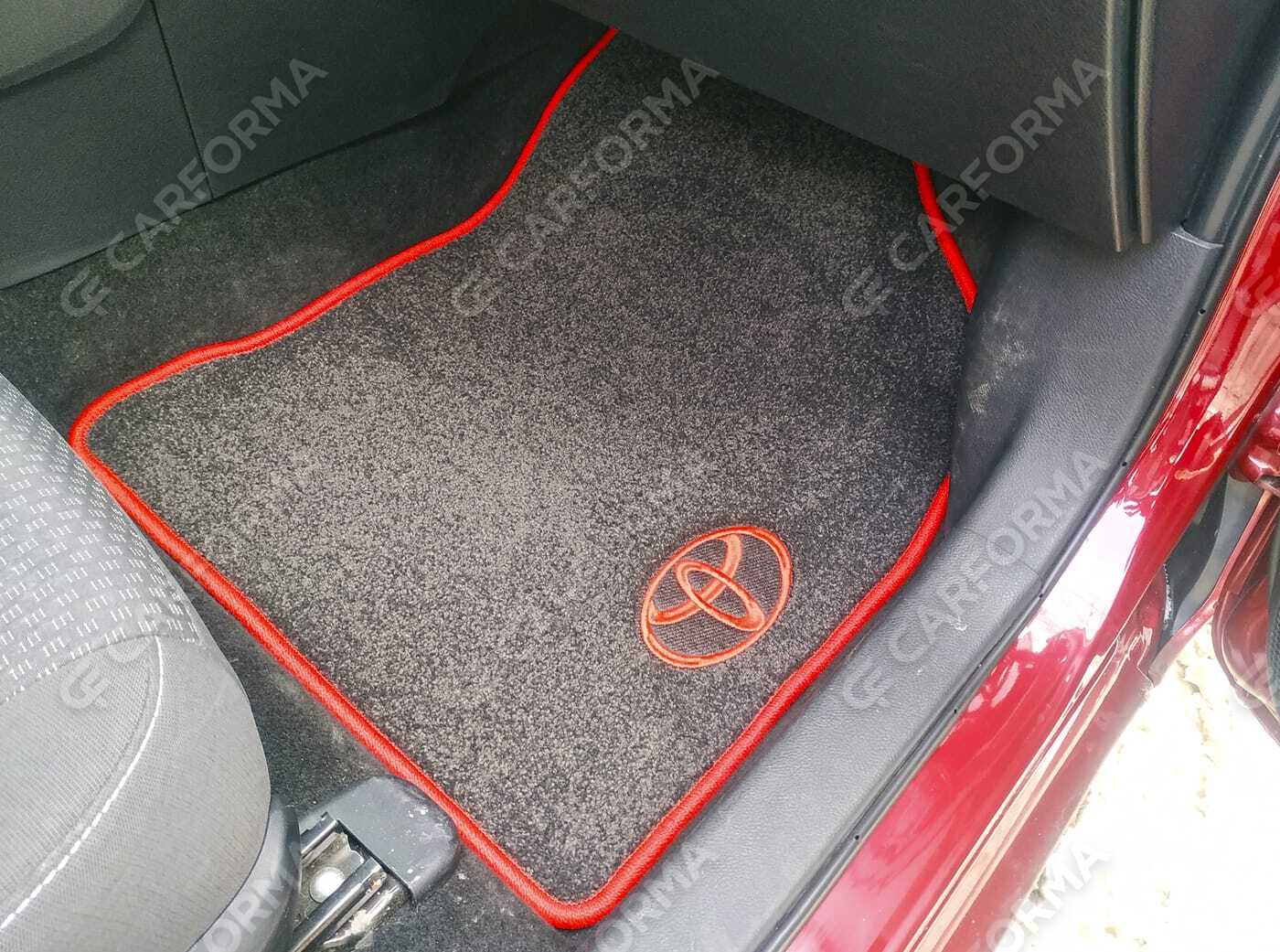 Ворсовые коврики на Toyota Corolla (E18) 2012&nbsp;-&nbsp;2019 в Хабаровске