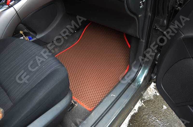 EVA коврики на Toyota Auris I 2006&nbsp;-&nbsp;2012 в Хабаровске