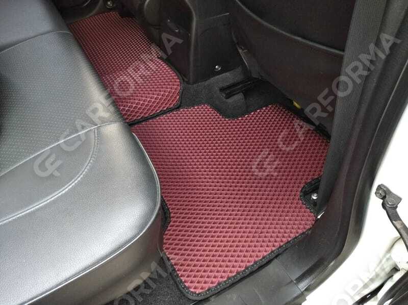 Коврики на Suzuki Grand Vitara III 2005&nbsp;-&nbsp;2016 в Хабаровске