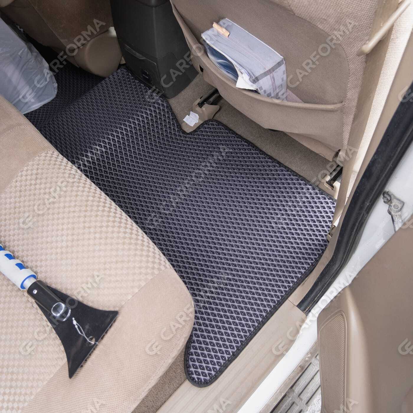 Коврики на Toyota Fortuner I 2004&nbsp;-&nbsp;2015 в Хабаровске