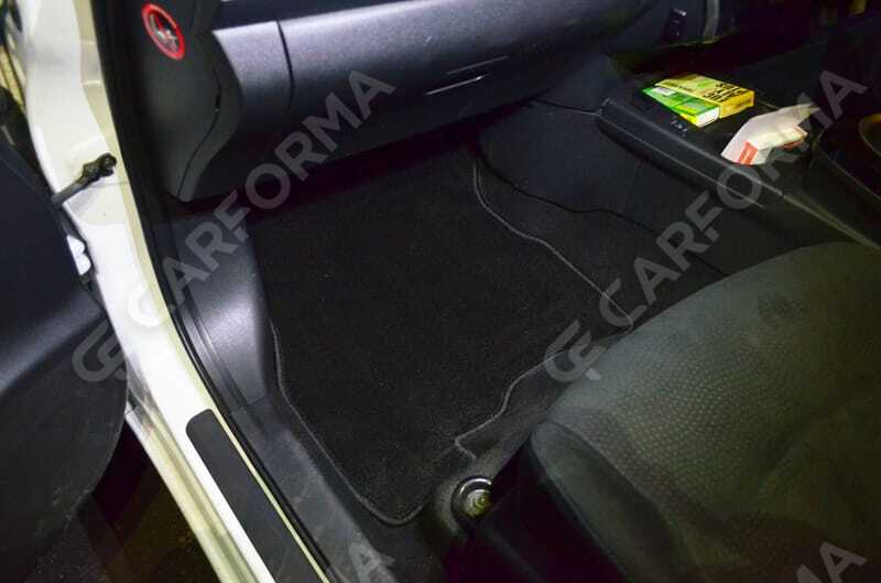 Коврики на Nissan Leaf (AZE0) 2012&nbsp;-&nbsp;2017 в Хабаровске