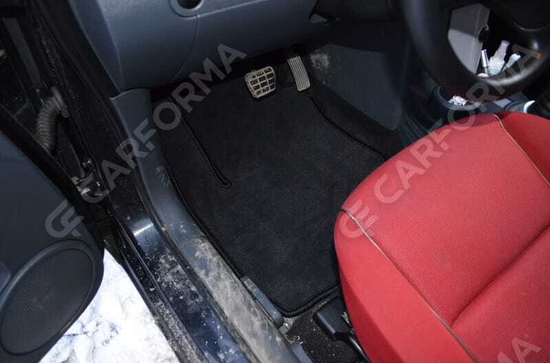 Коврики на Mitsubishi Colt 6 2002&nbsp;-&nbsp;2012 в Хабаровске